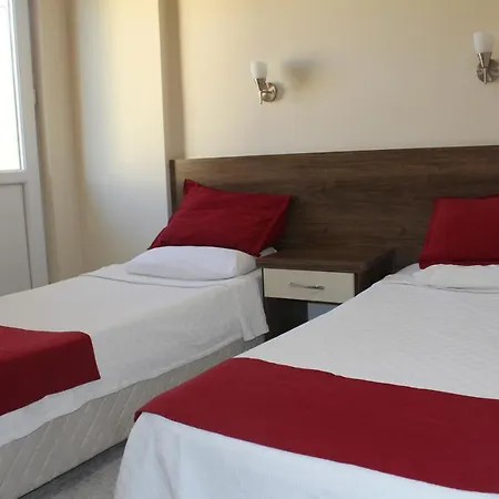 Dove Aparthotel 2*