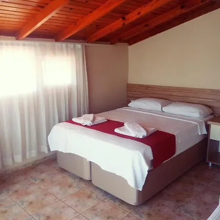 Dove Aparthotel 2*