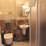 شقة فندقية دوف أبارت 4*